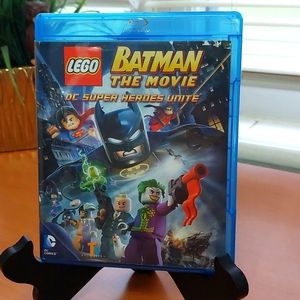Lego Batman The Movie. DC Superheroes Unite. Blu-ray and DVD set works perfectly
